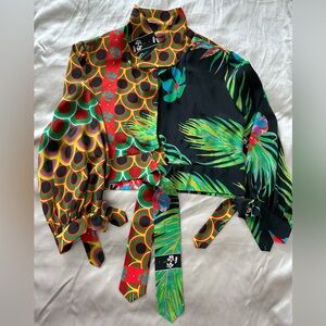 Colorful Tropical Patterned Crop Tops with Tie in front and both sleeves
